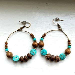 Vintage Style Boho Chic dangling earrings!